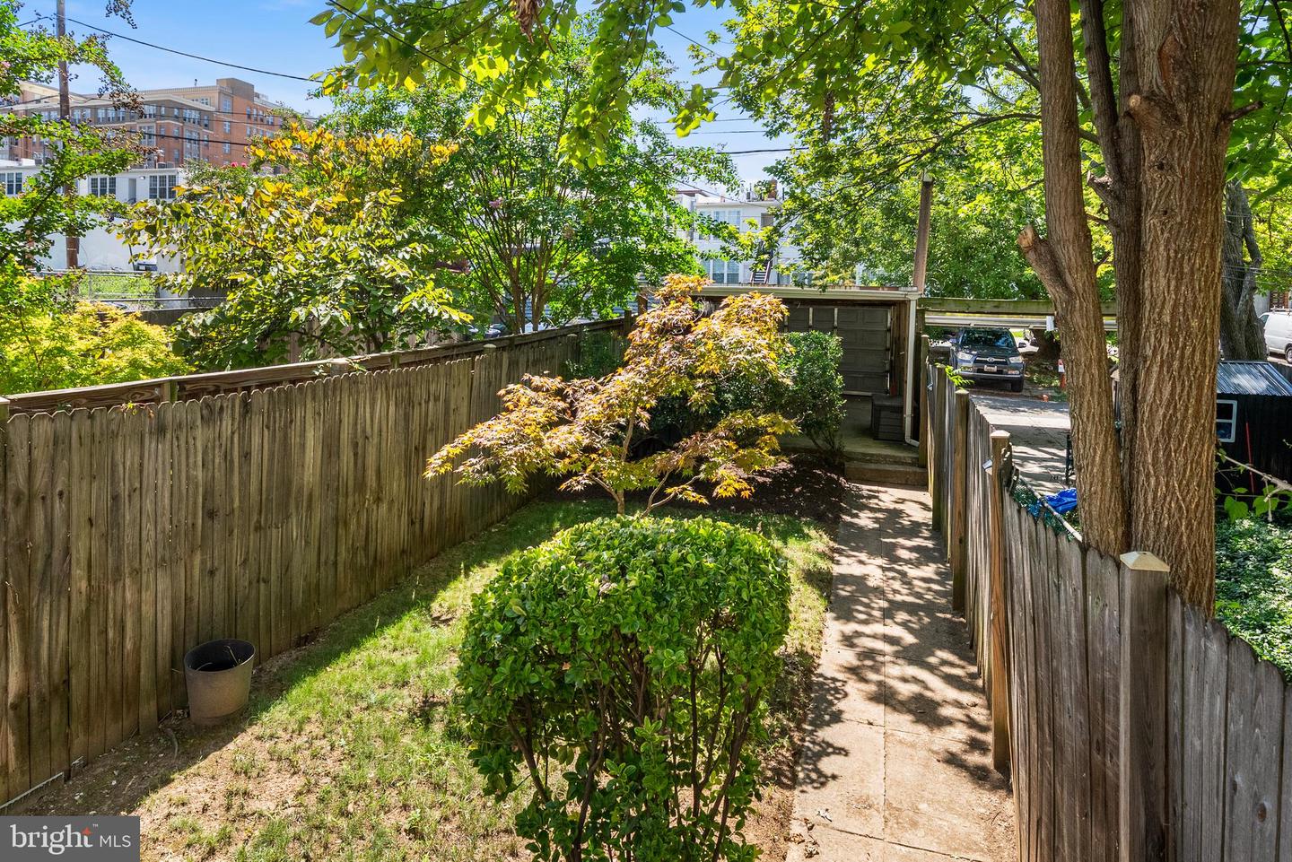 950 Shepherd St Nw Property Photo 36