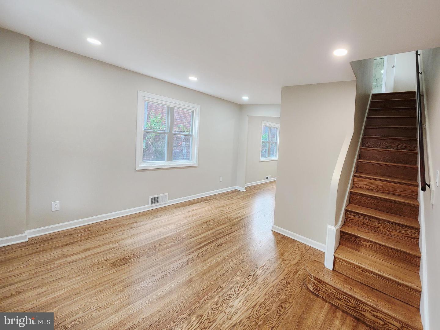 606 Brandywine St Se Property Photo 6