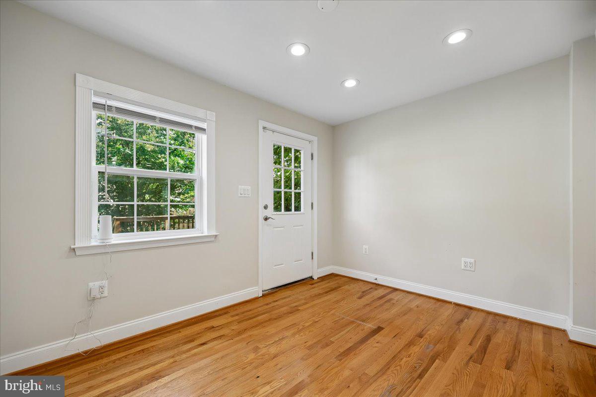 2826 Newton St Ne Property Photo 22