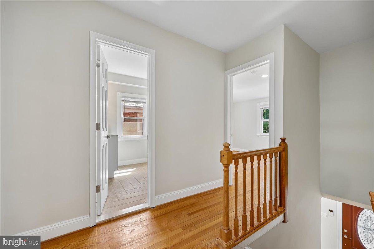 2826 Newton St Ne Property Photo 27
