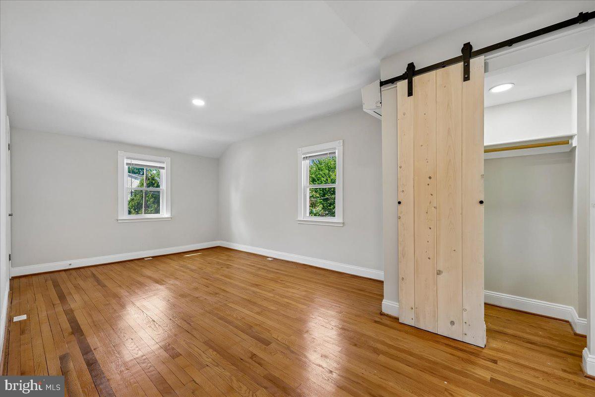 2826 Newton St Ne Property Photo 30