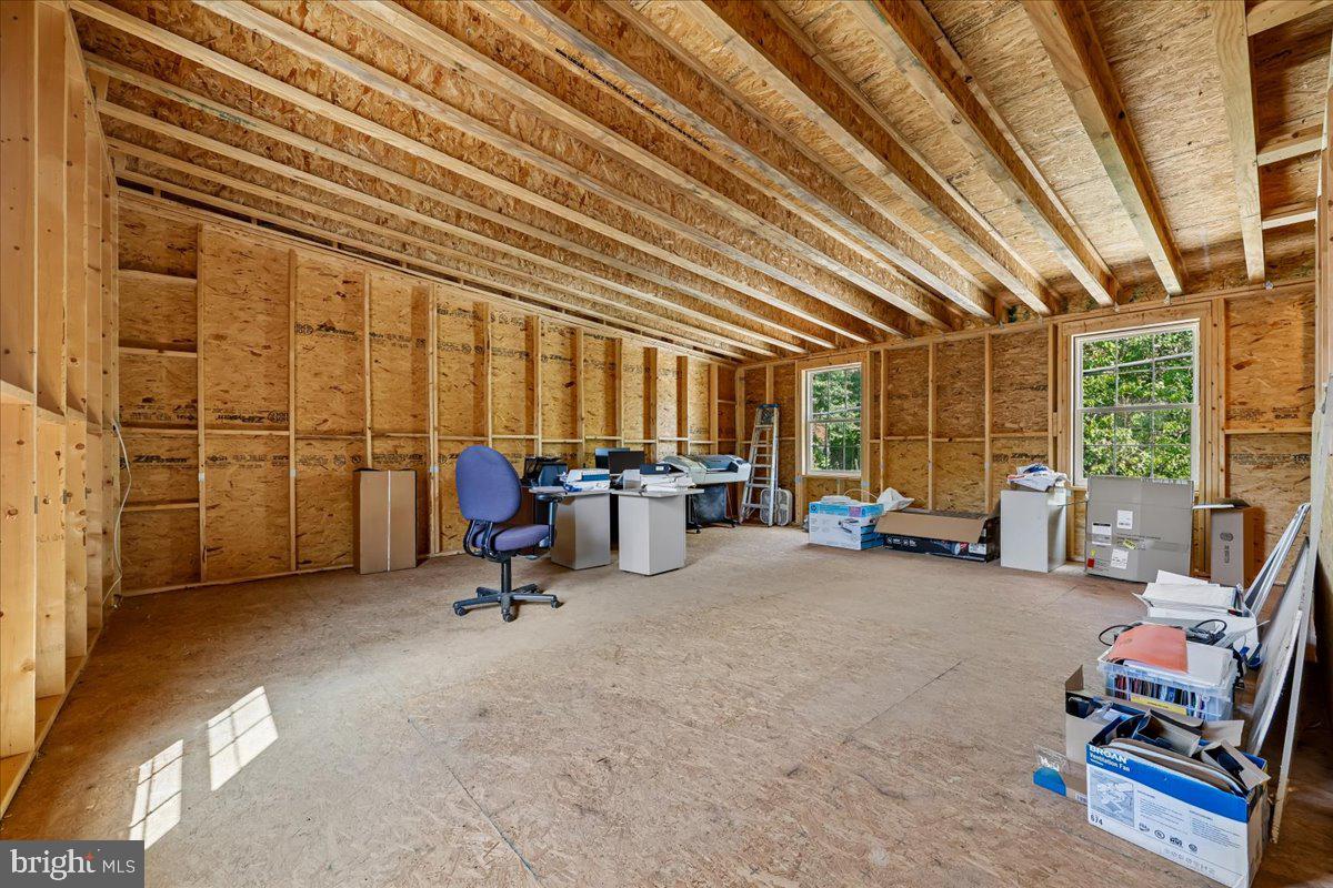 2826 Newton St Ne Property Photo 62