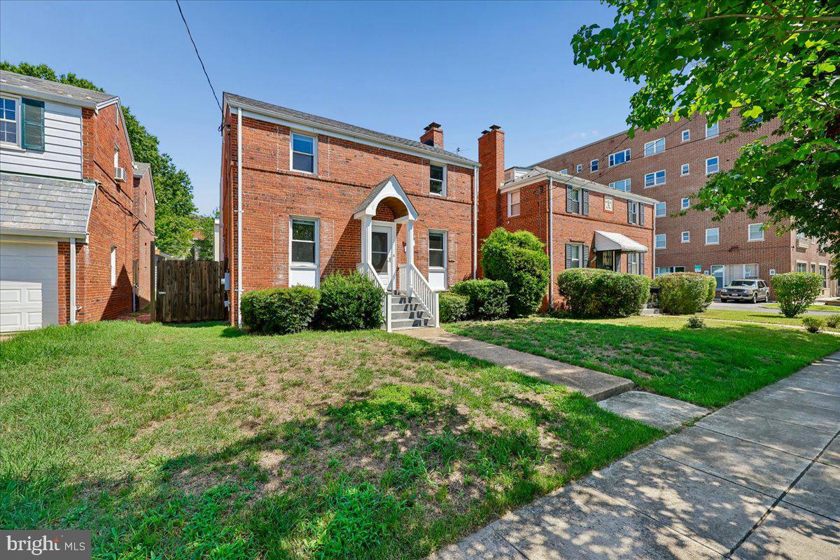 2826 Newton St Ne Property Photo 70