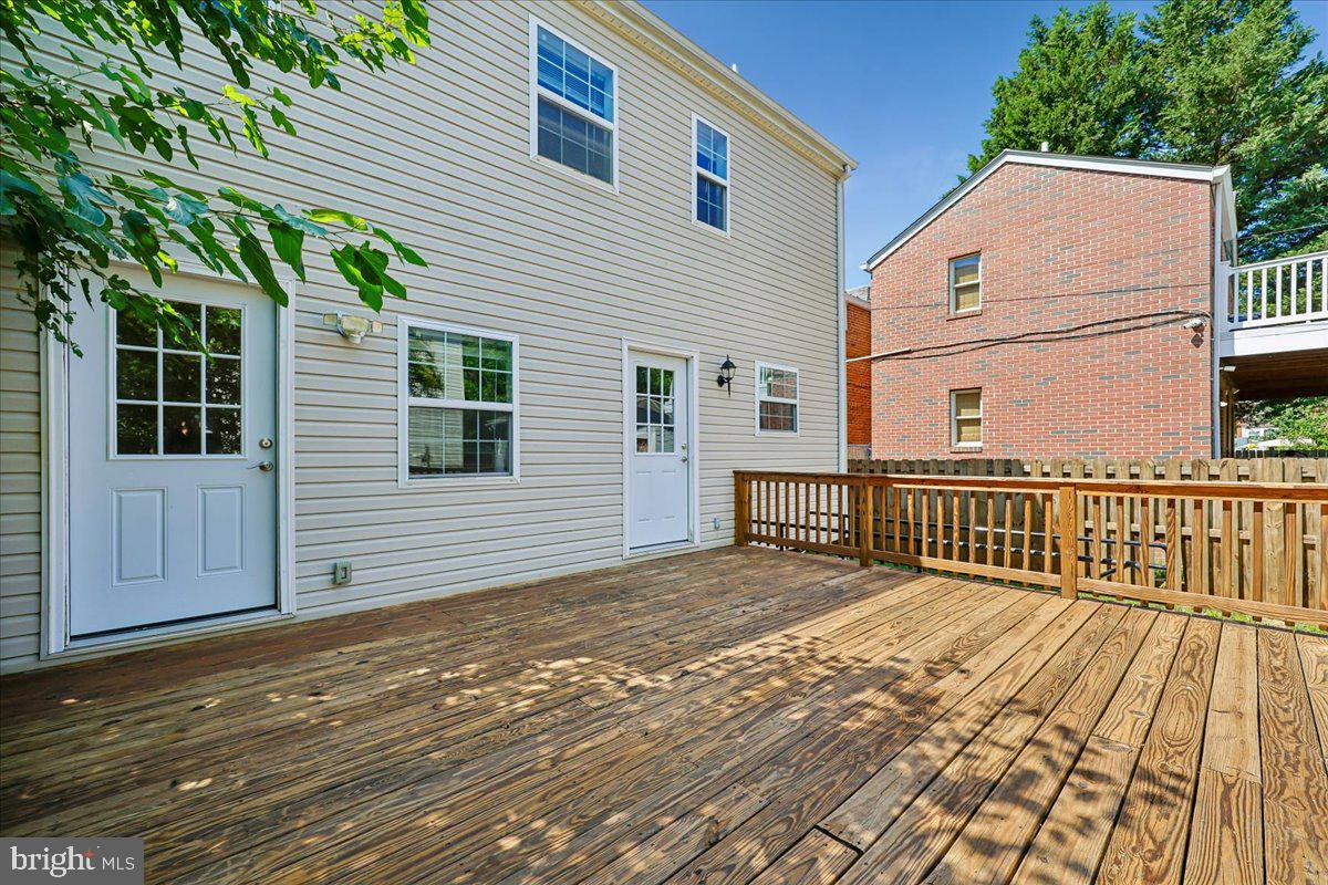 2826 Newton St Ne Property Photo 76