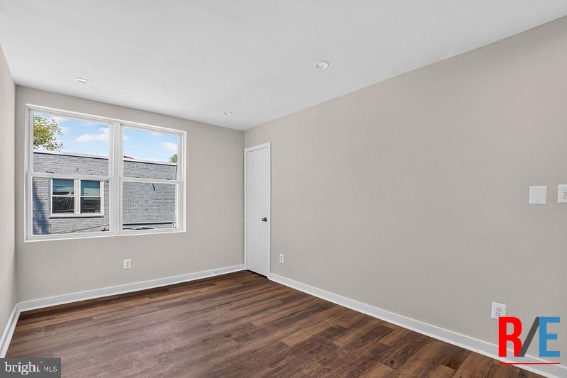 4306 Halley Ter Se #4 Property Photo 17