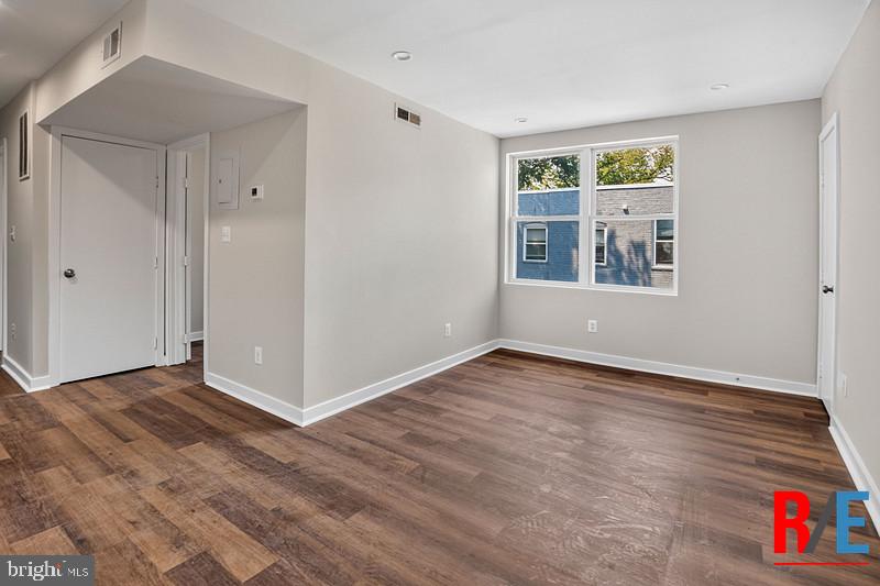 4306 Halley Ter Se #4 Property Photo 18