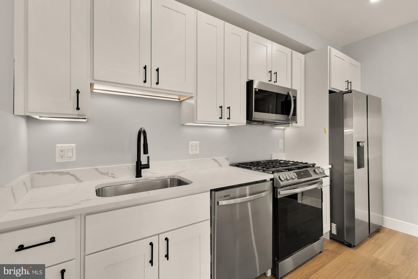 3215 Mount Pleasant St Nw #403 Property Photo 6