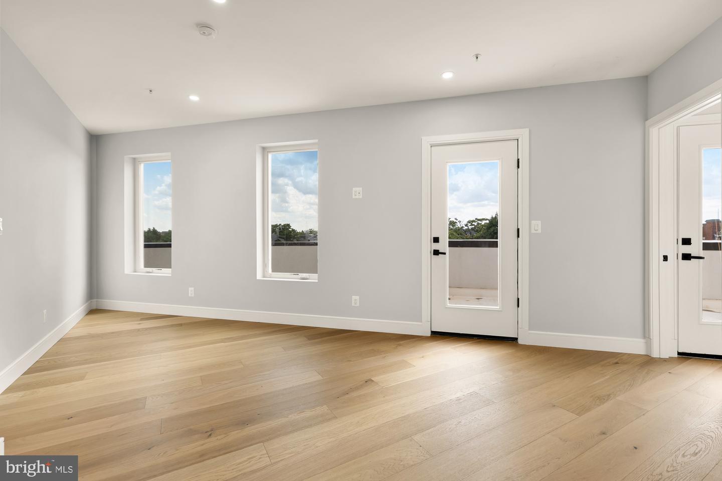 3215 Mount Pleasant St Nw #403 Property Photo 10