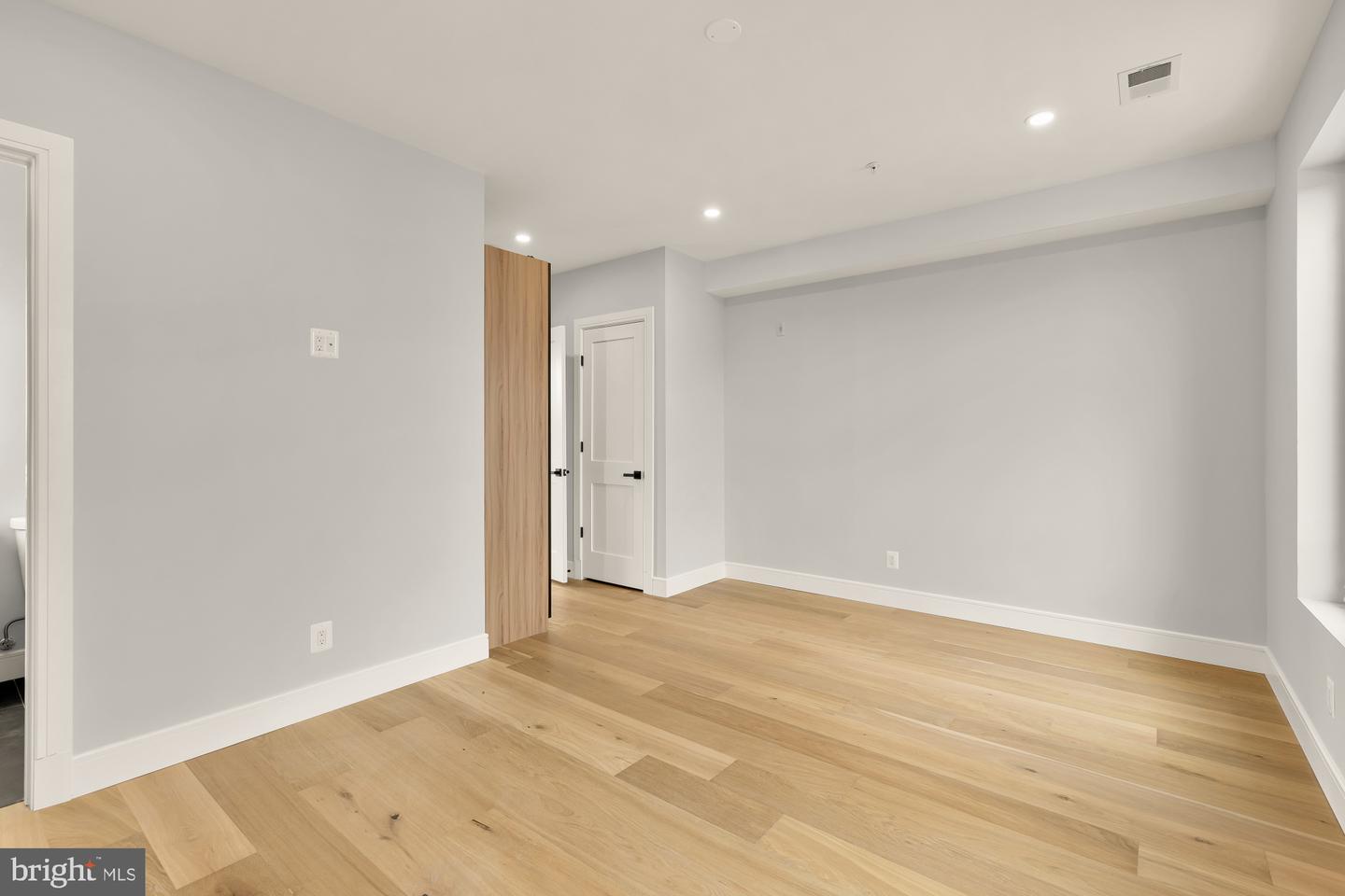 3215 Mount Pleasant St Nw #403 Property Photo 19