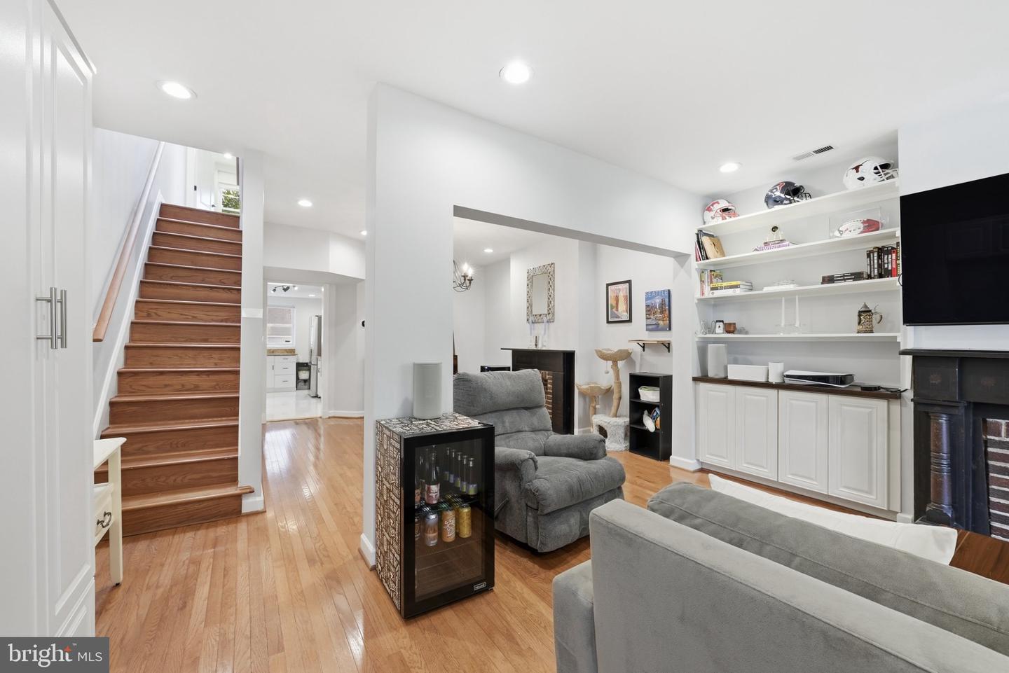 1391 F St Ne Property Photo 3