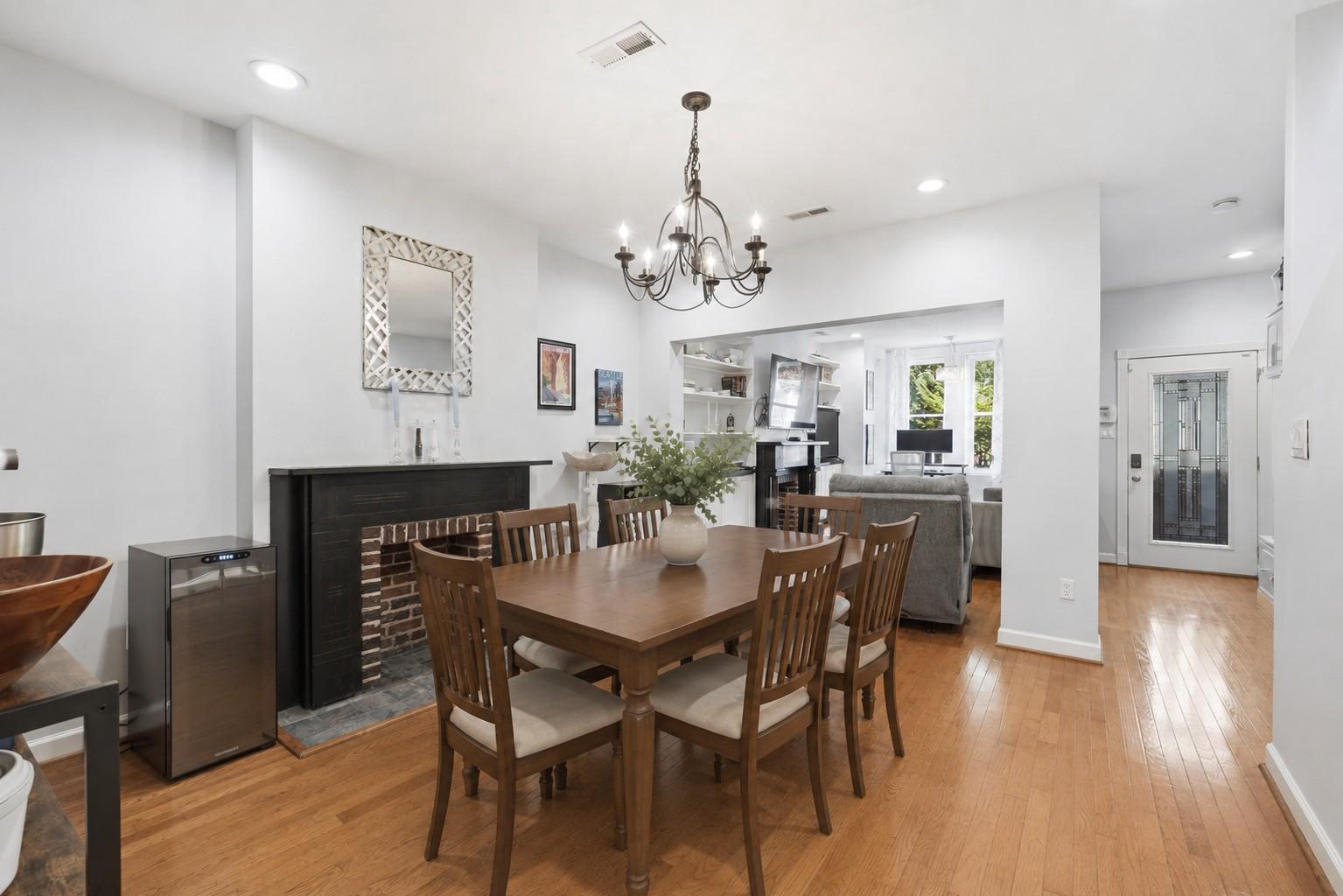 1391 F St Ne Property Photo 6
