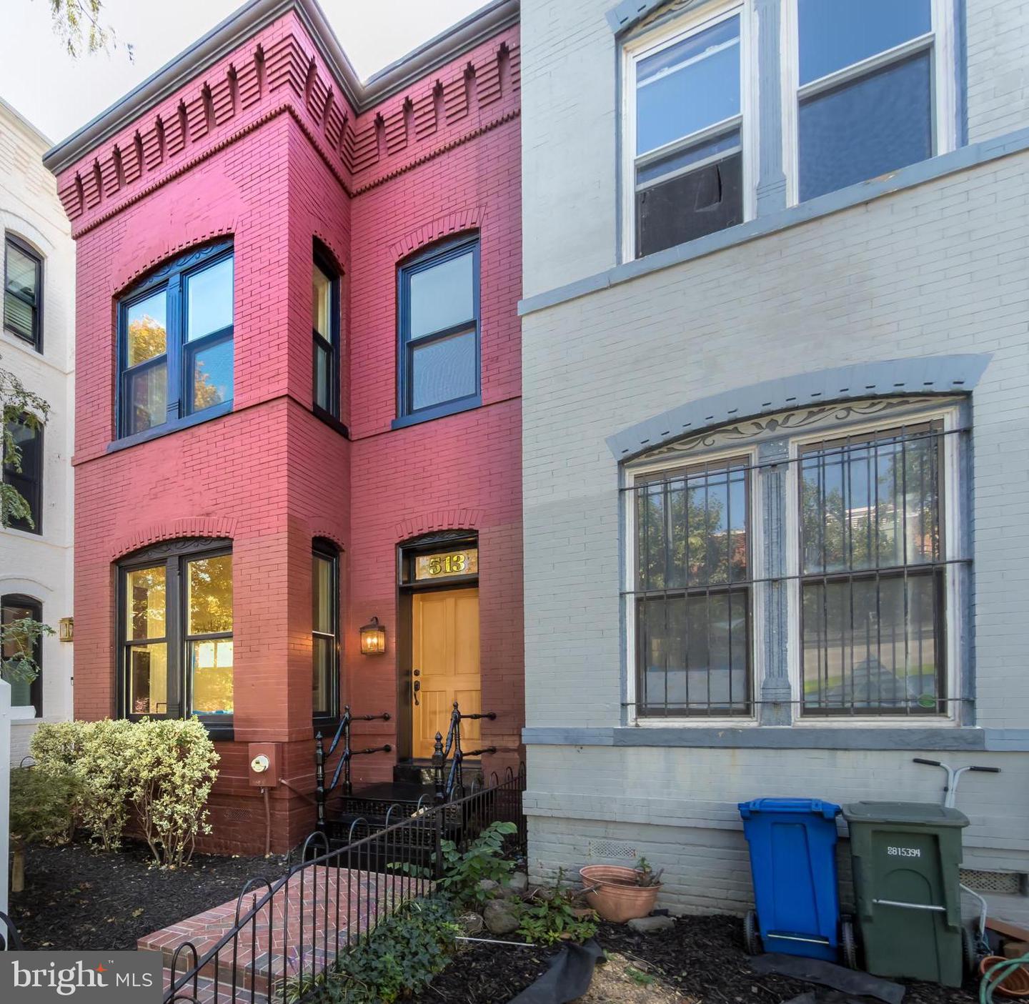 513 F ST NE Property Photo 1