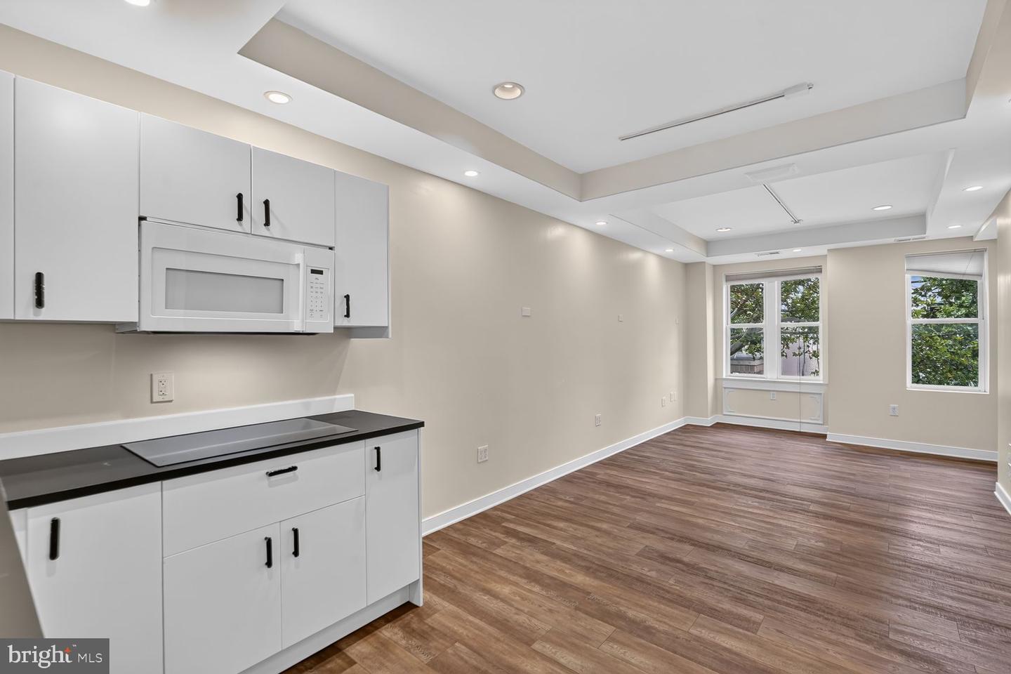 1017 U St Nw #2 Property Photo 8