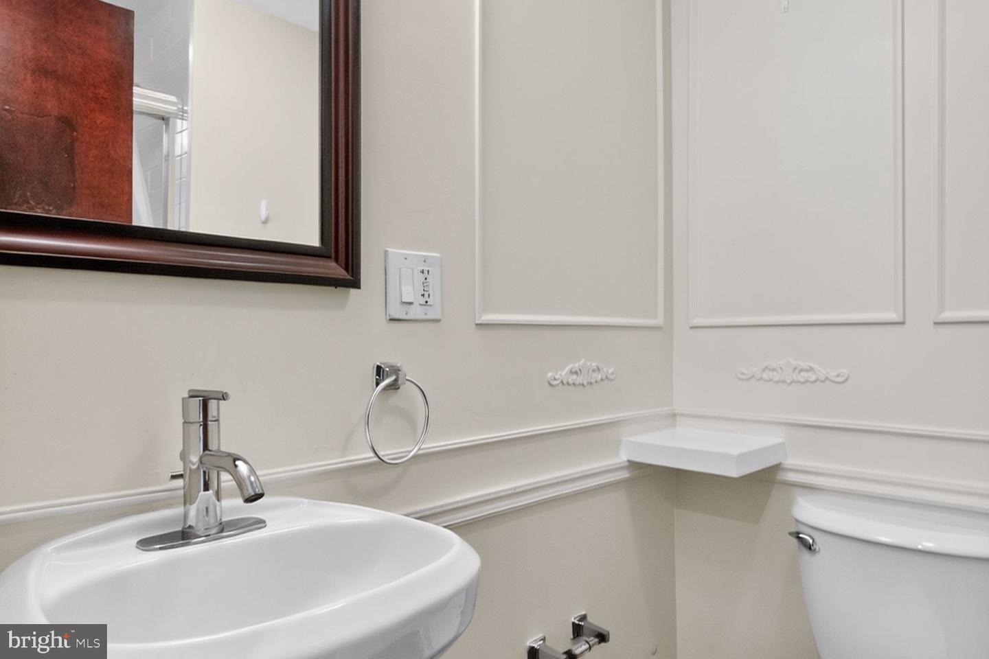 1017 U St Nw #2 Property Photo 10