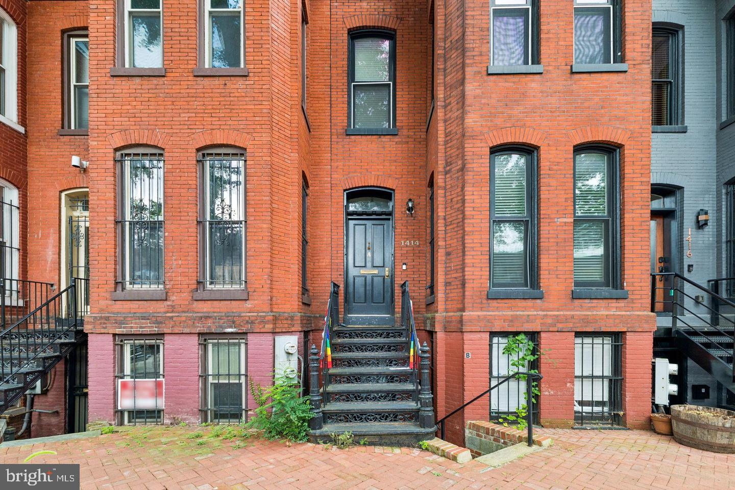 1414 Swann St Nw Property Photo 2