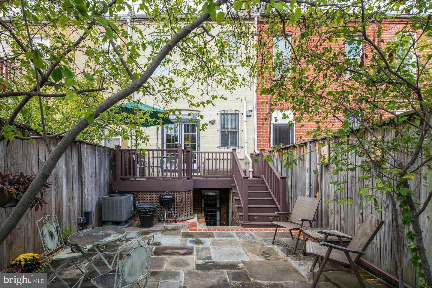 1414 Swann St Nw Property Photo 16
