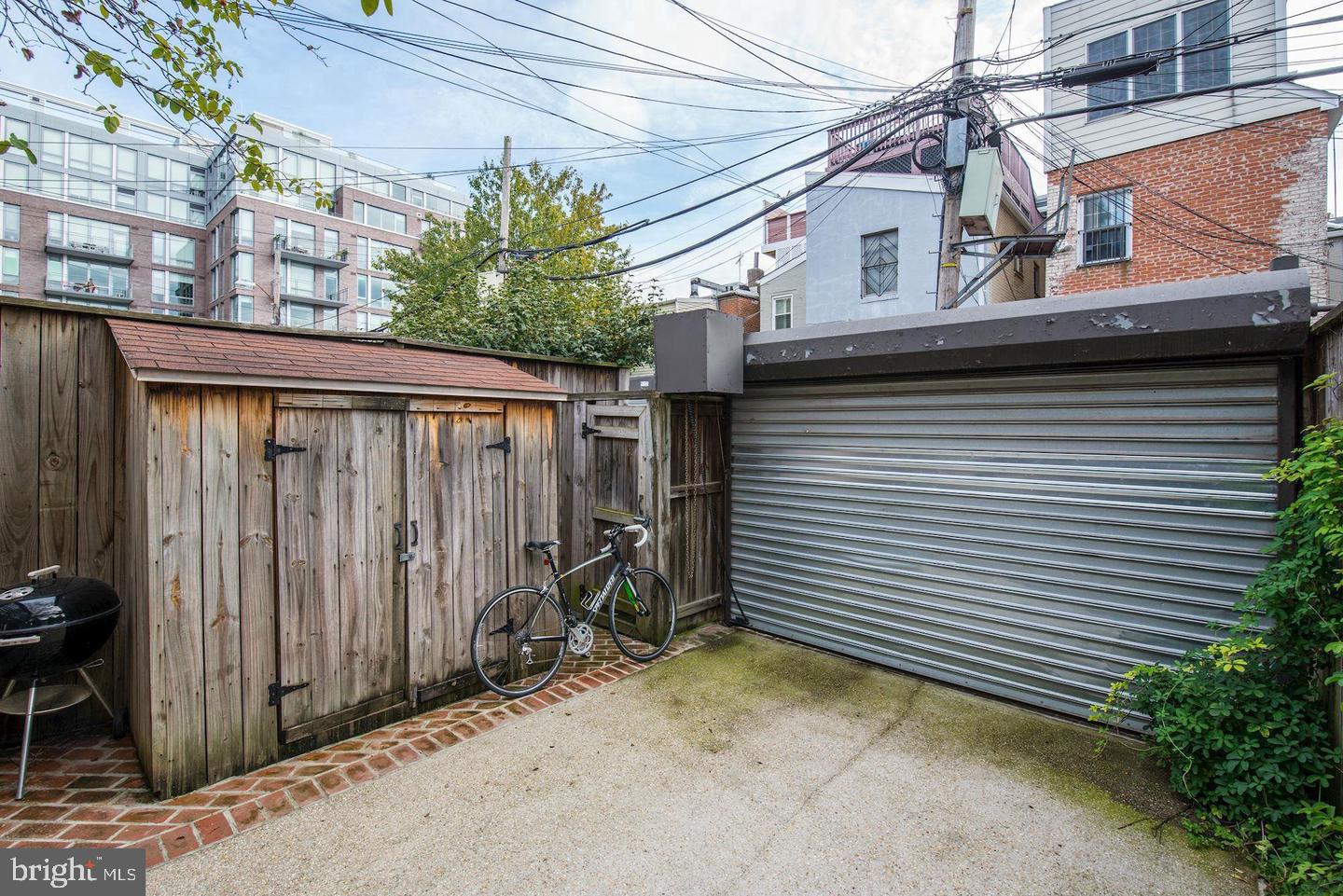1414 Swann St Nw Property Photo 18
