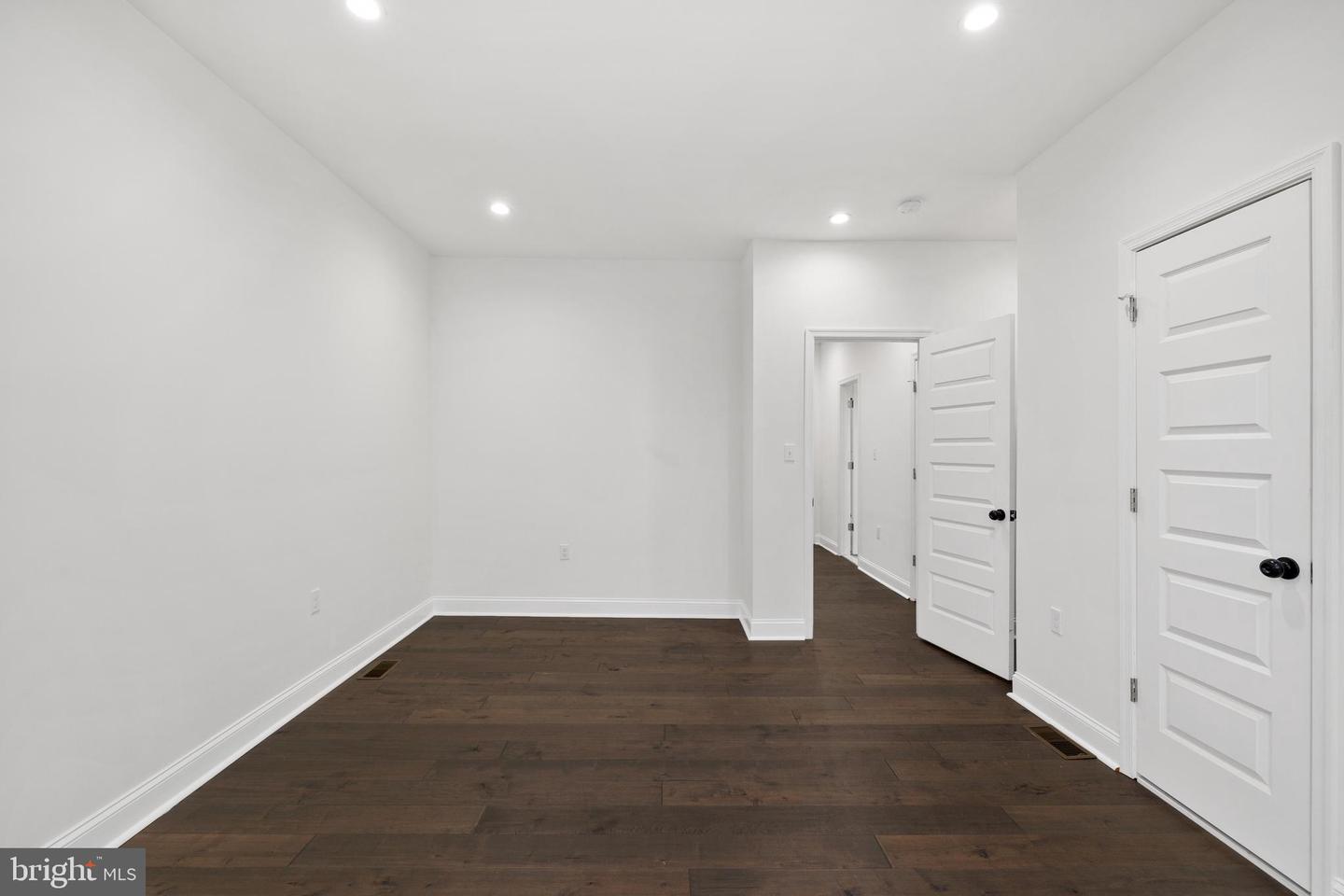 25 Rhode Island Ave Nw Property Photo 16
