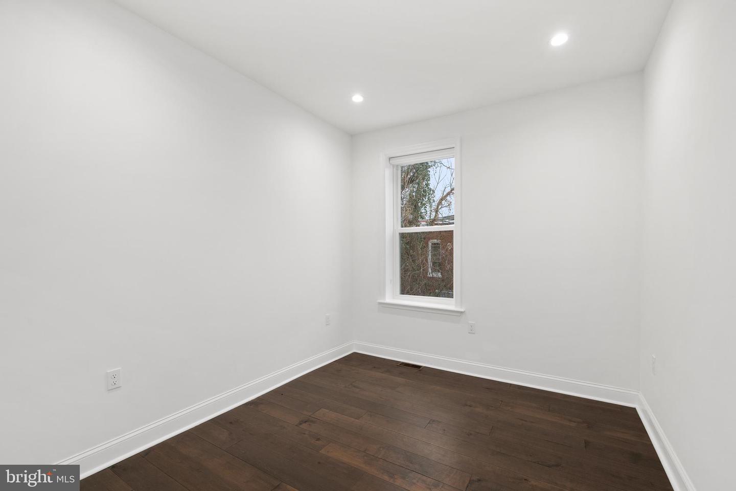 25 Rhode Island Ave Nw Property Photo 21