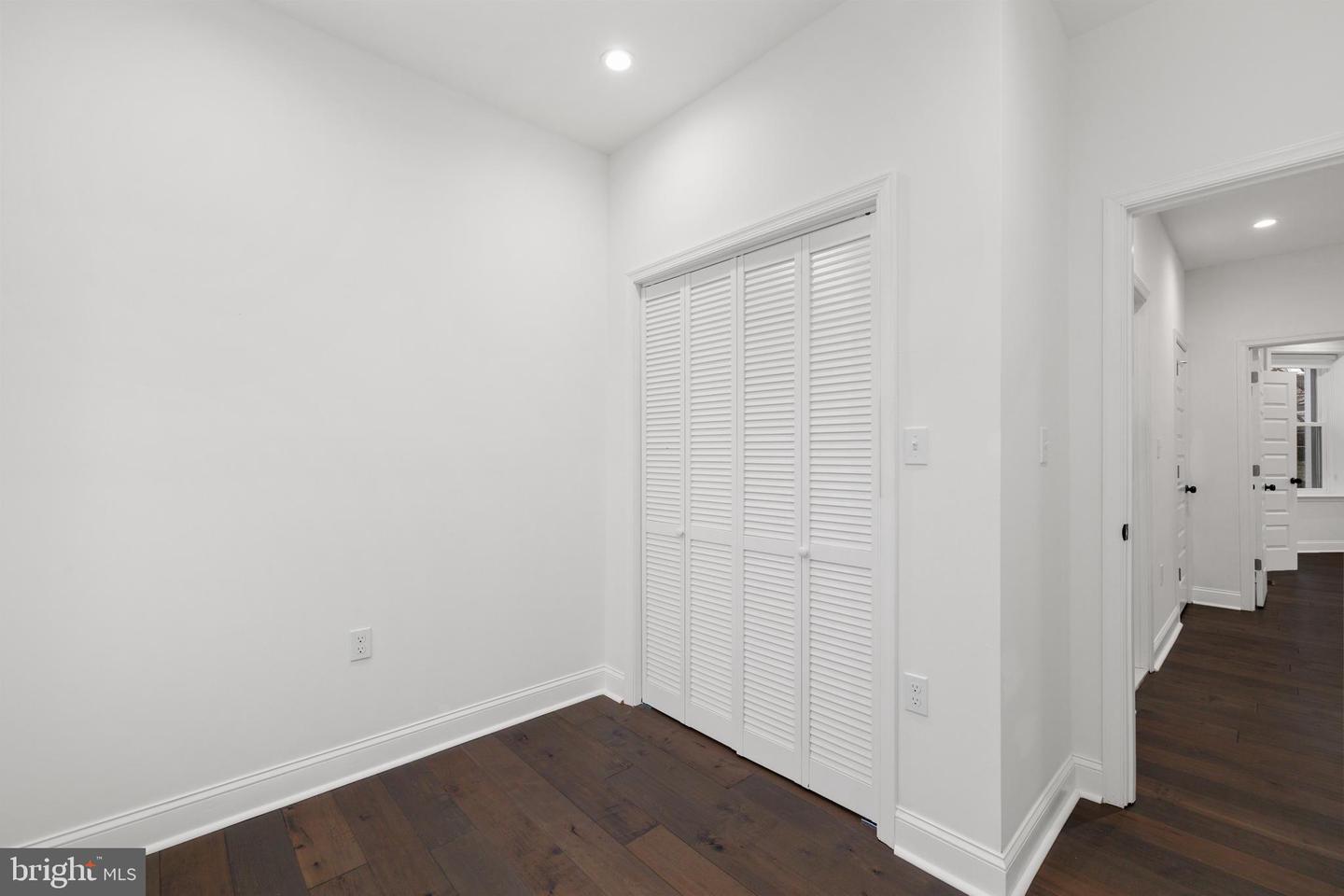 25 Rhode Island Ave Nw Property Photo 23