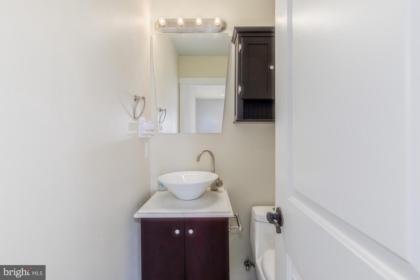 1409 G St Ne #23 Property Photo 6