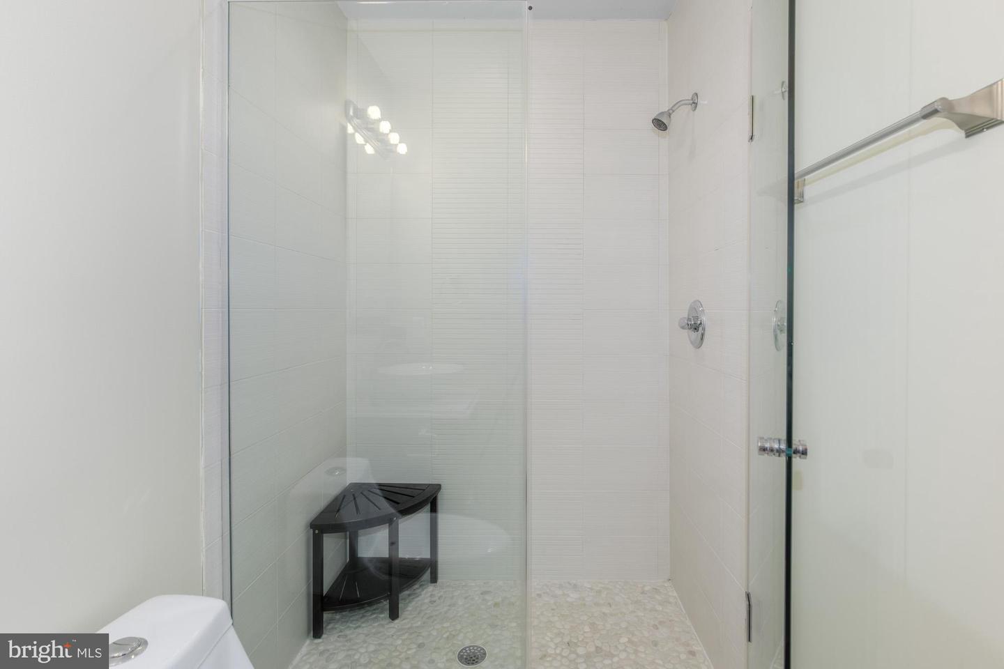 1409 G St Ne #23 Property Photo 11