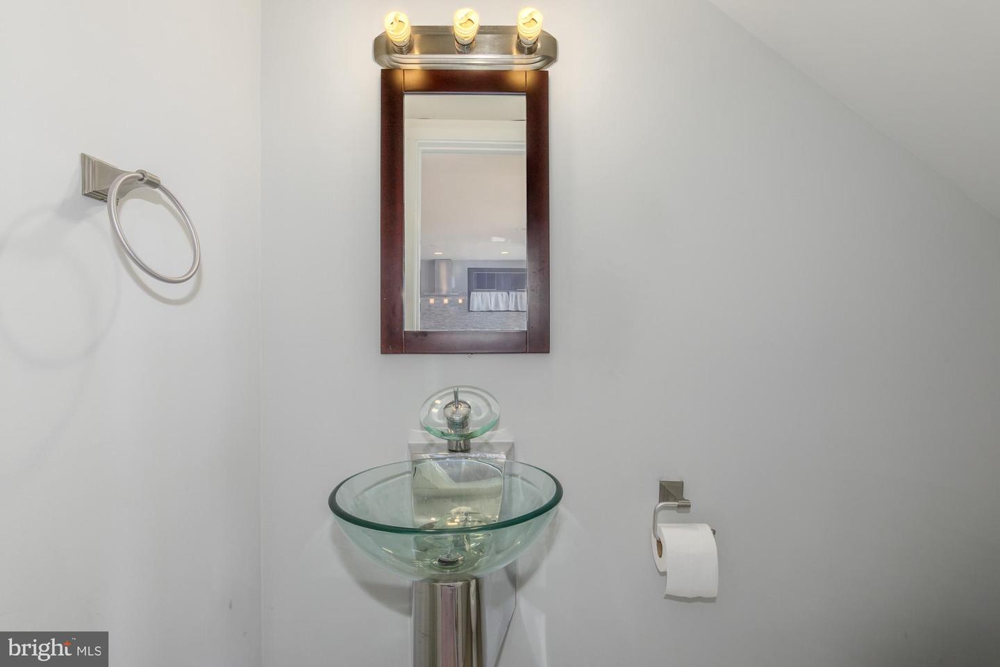 1409 G St Ne #23 Property Photo 14