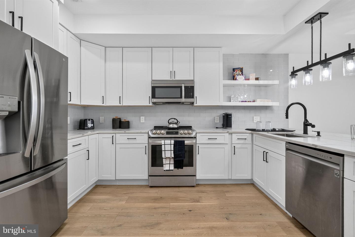927 Kennedy St Nw #304 Property Photo 12