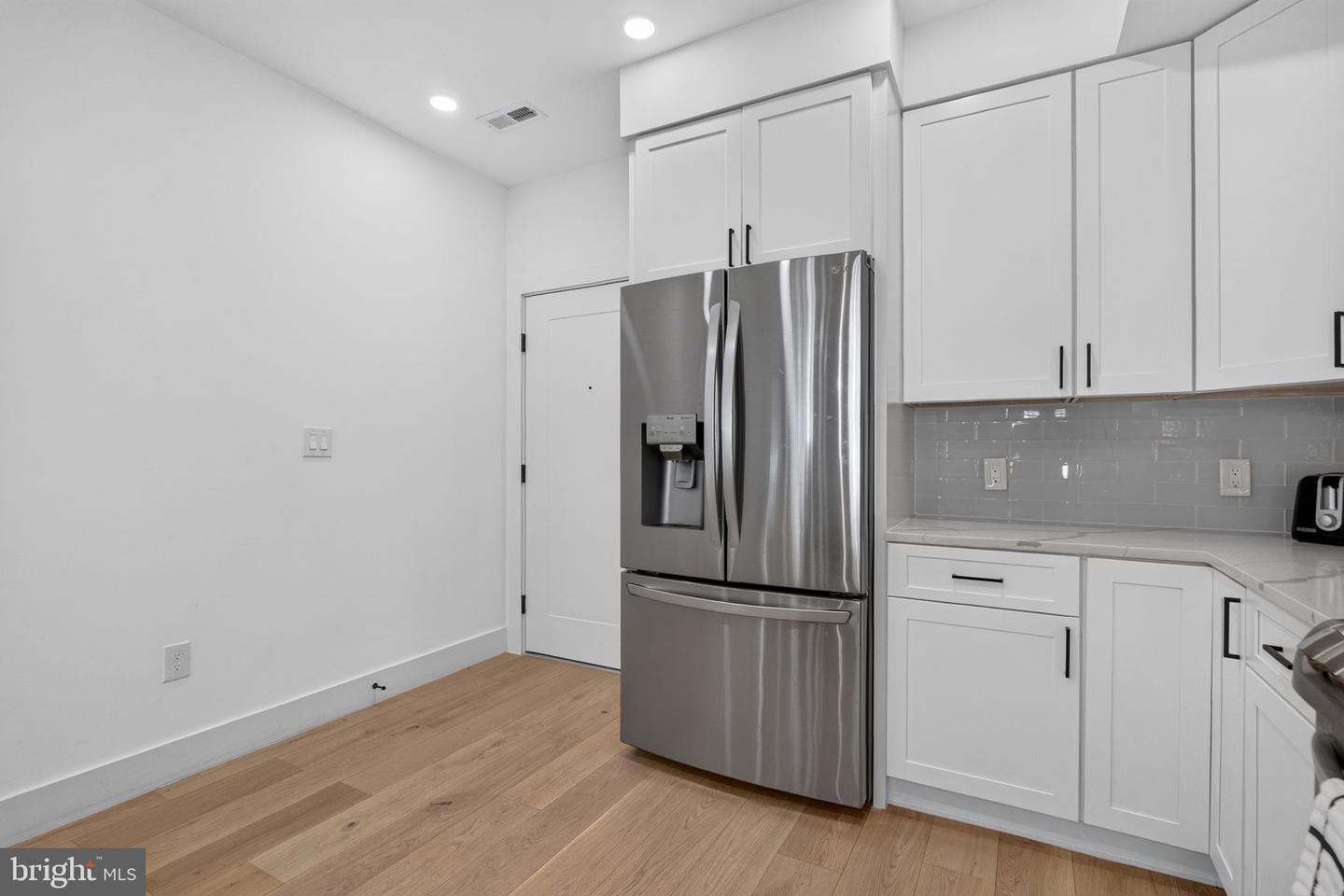 927 Kennedy St Nw #304 Property Photo 14