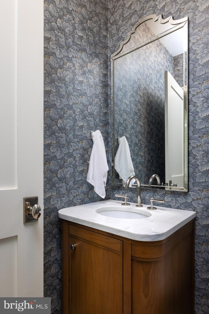 3543 Albemarle St Nw Property Photo 13