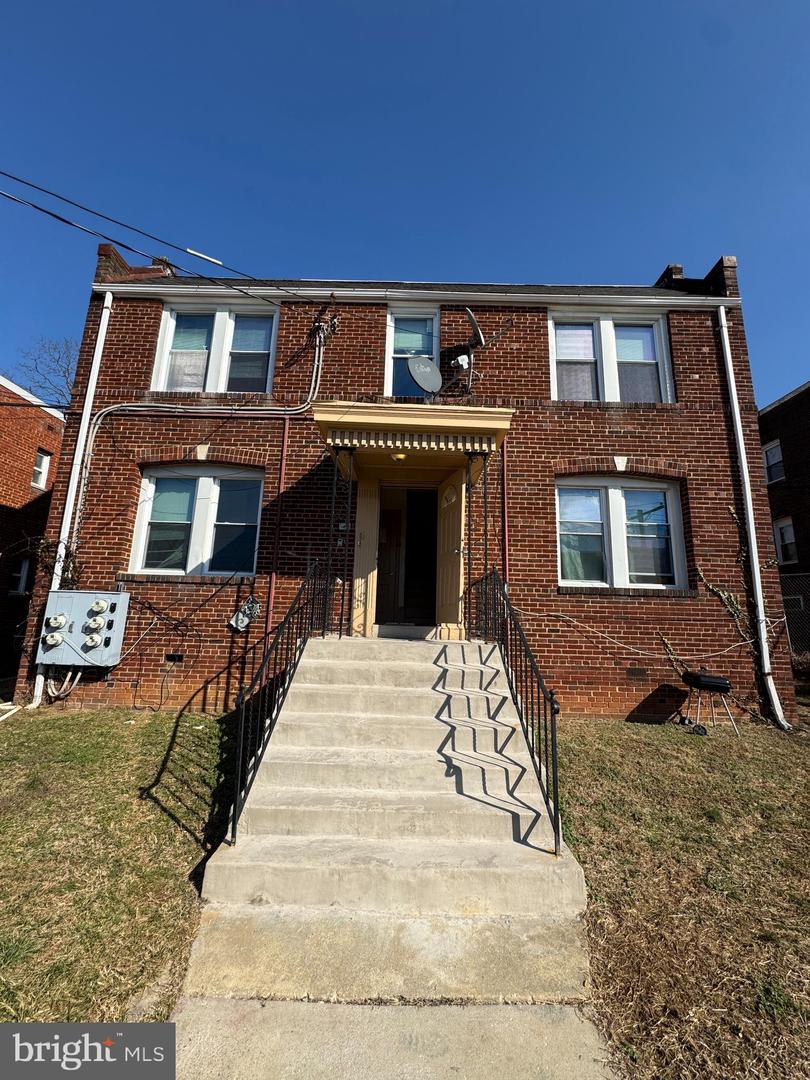 1710 28TH PL SE Property Photo 1