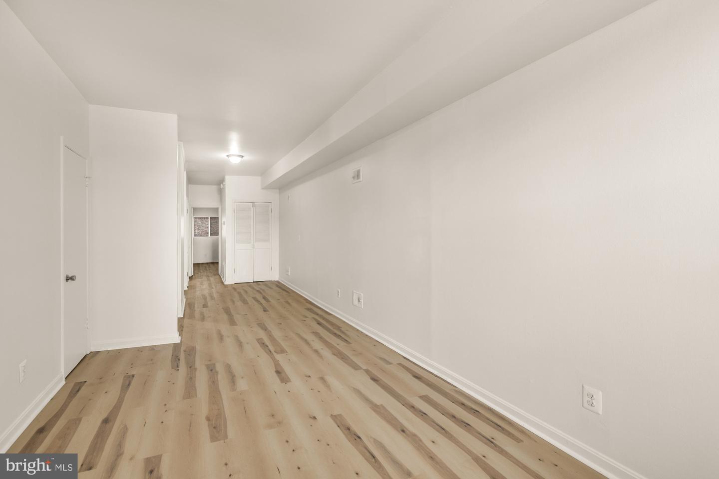1102 K St Se Property Photo 6