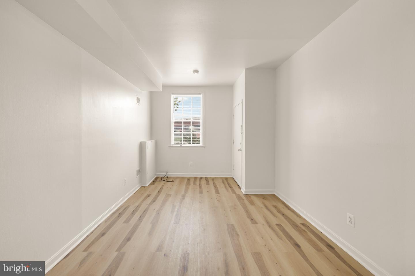 1102 K St Se Property Photo 11