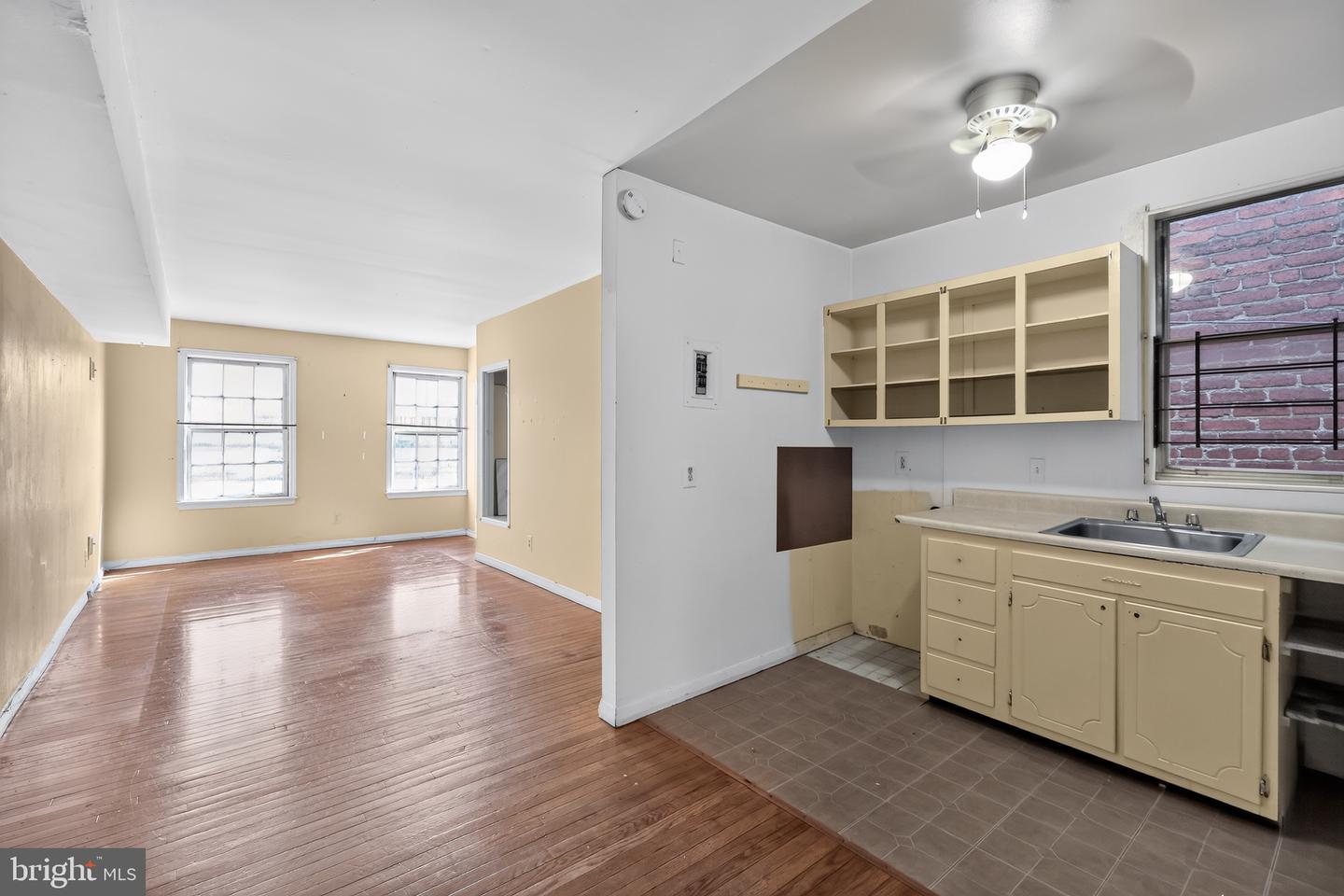 1102 K St Se Property Photo 25