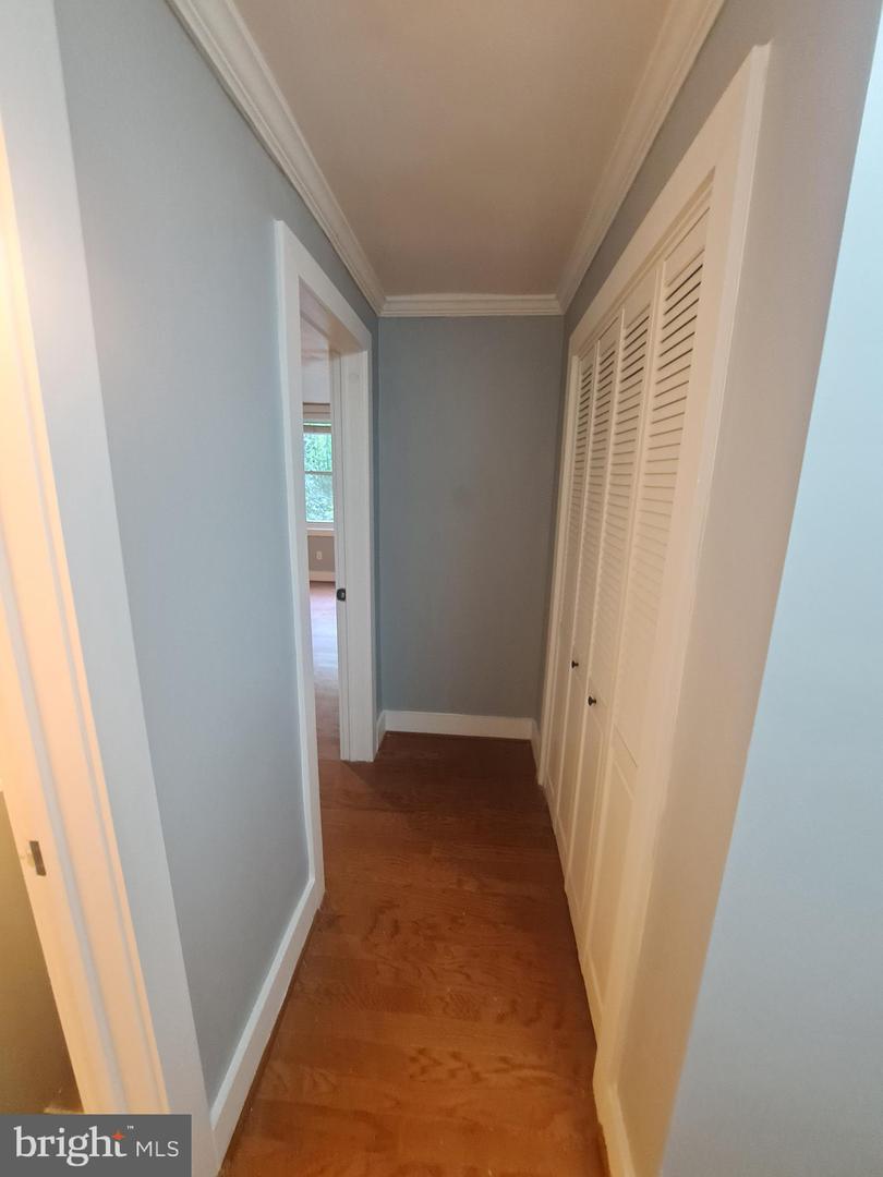 4840 Macarthur Blvd Nw #307 Property Photo 19