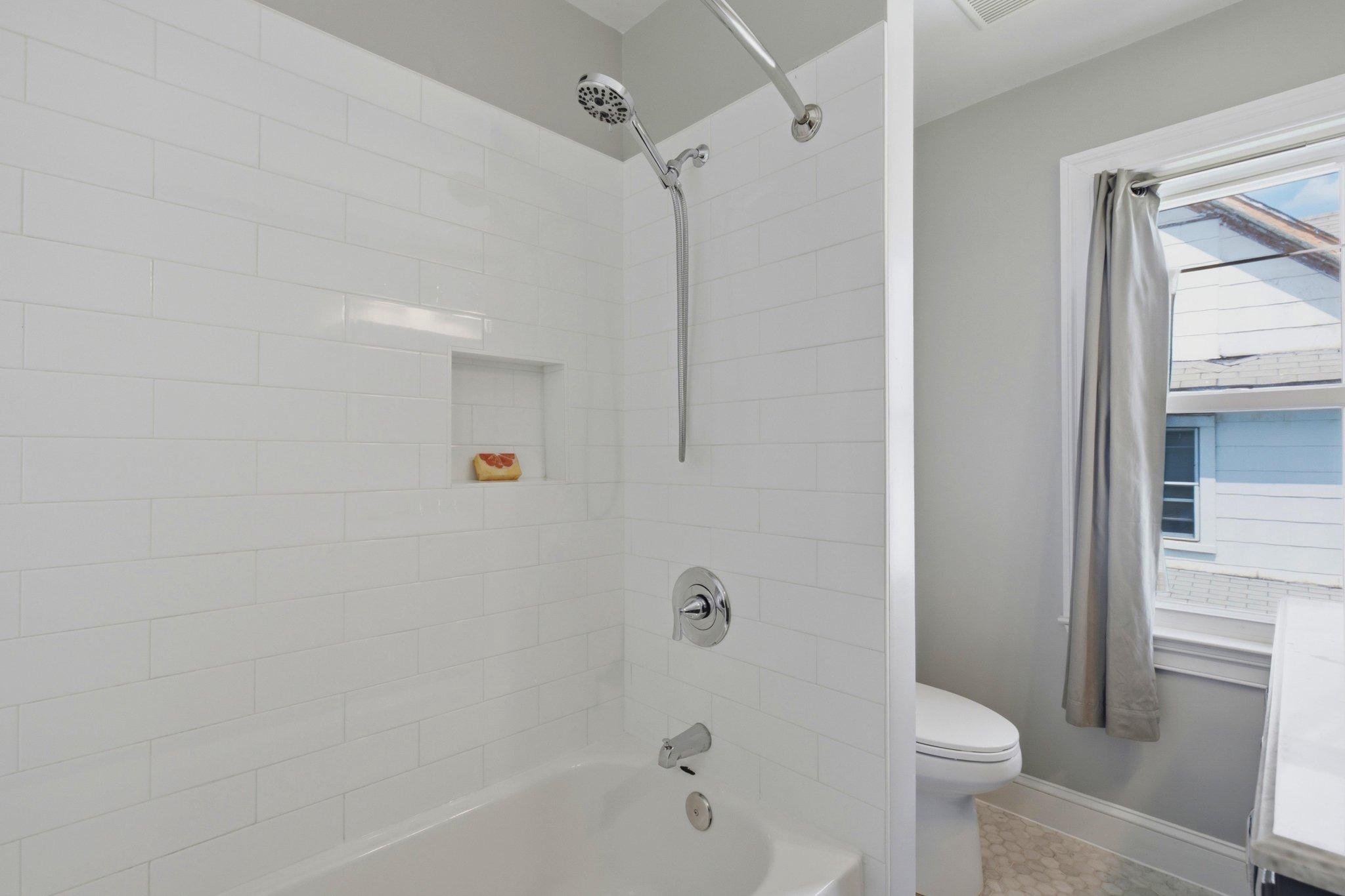 4933 Minnesota Ave Ne Property Photo 22