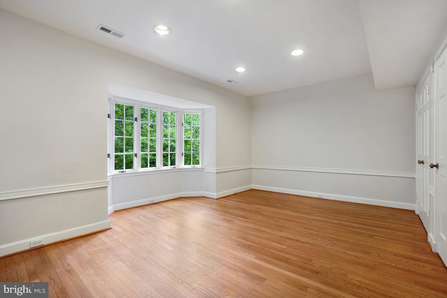4417 Q St Nw Property Photo 16