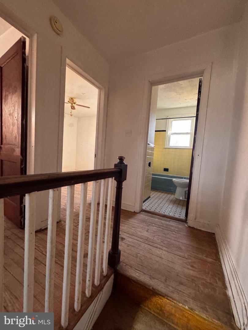 211 49th St Ne Property Photo 6