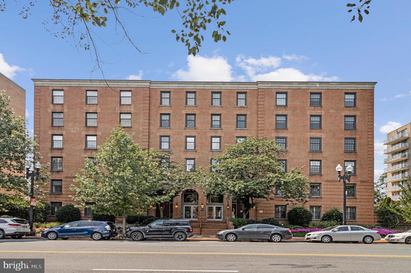 2828 Wisconsin Ave Nw #504 Property Photo 1