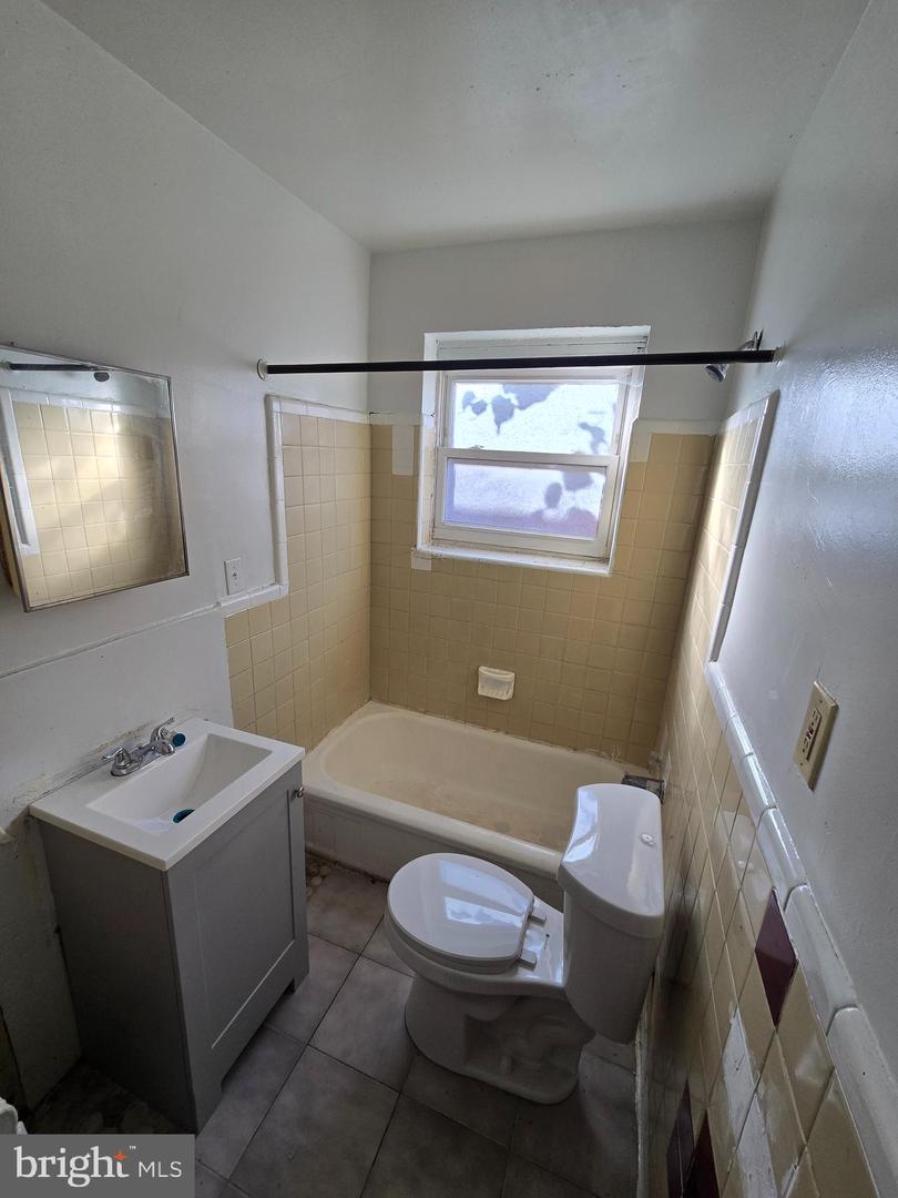 5131 Hanna Pl Se Property Photo 5