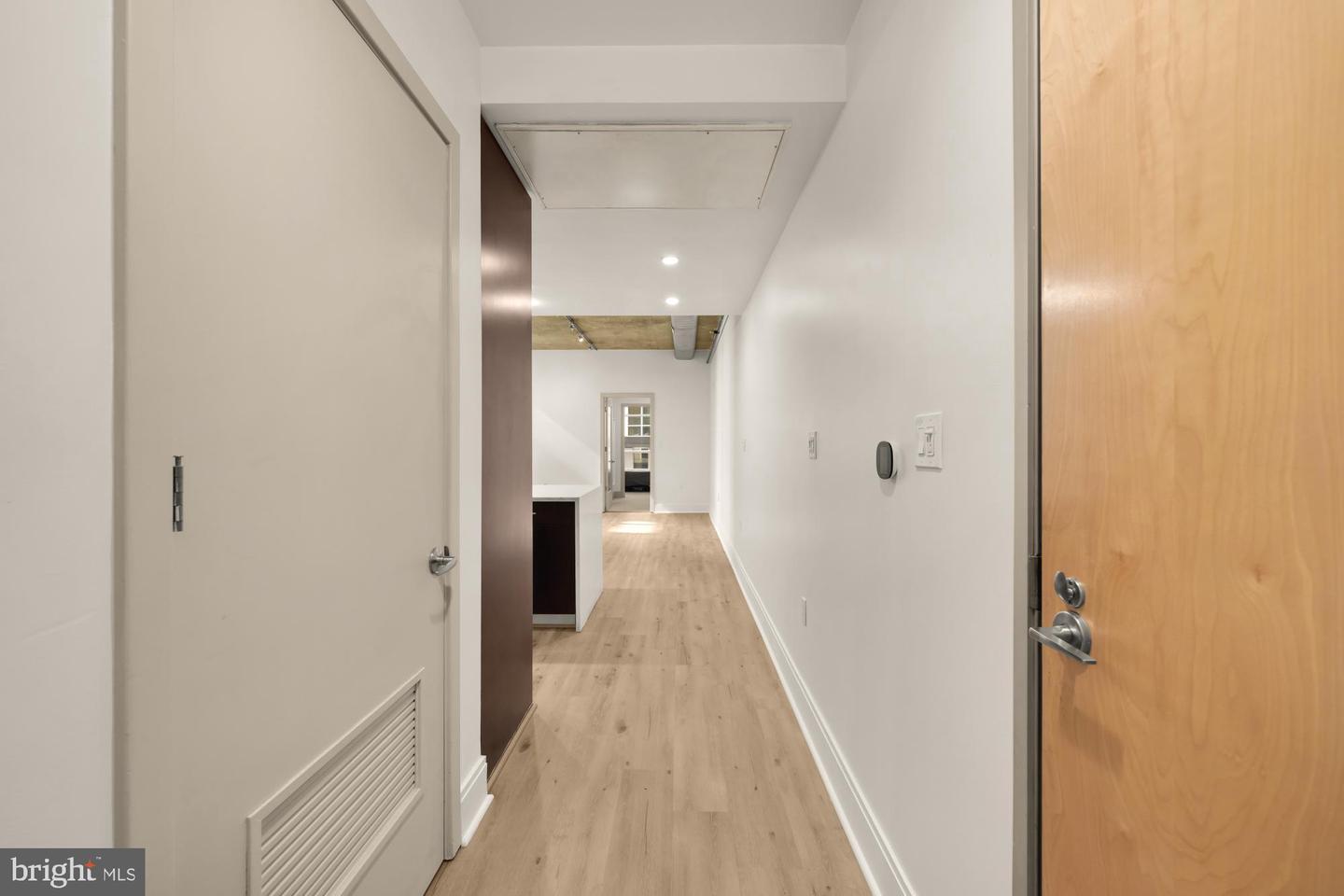 919 Florida Ave Nw #201 Property Photo 4