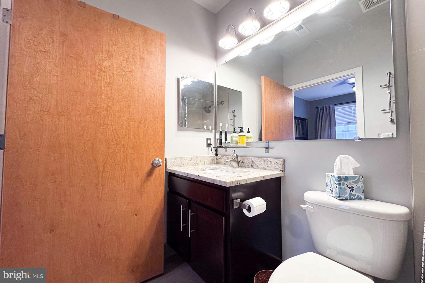 921 Butternut St Nw #201 Property Photo 18