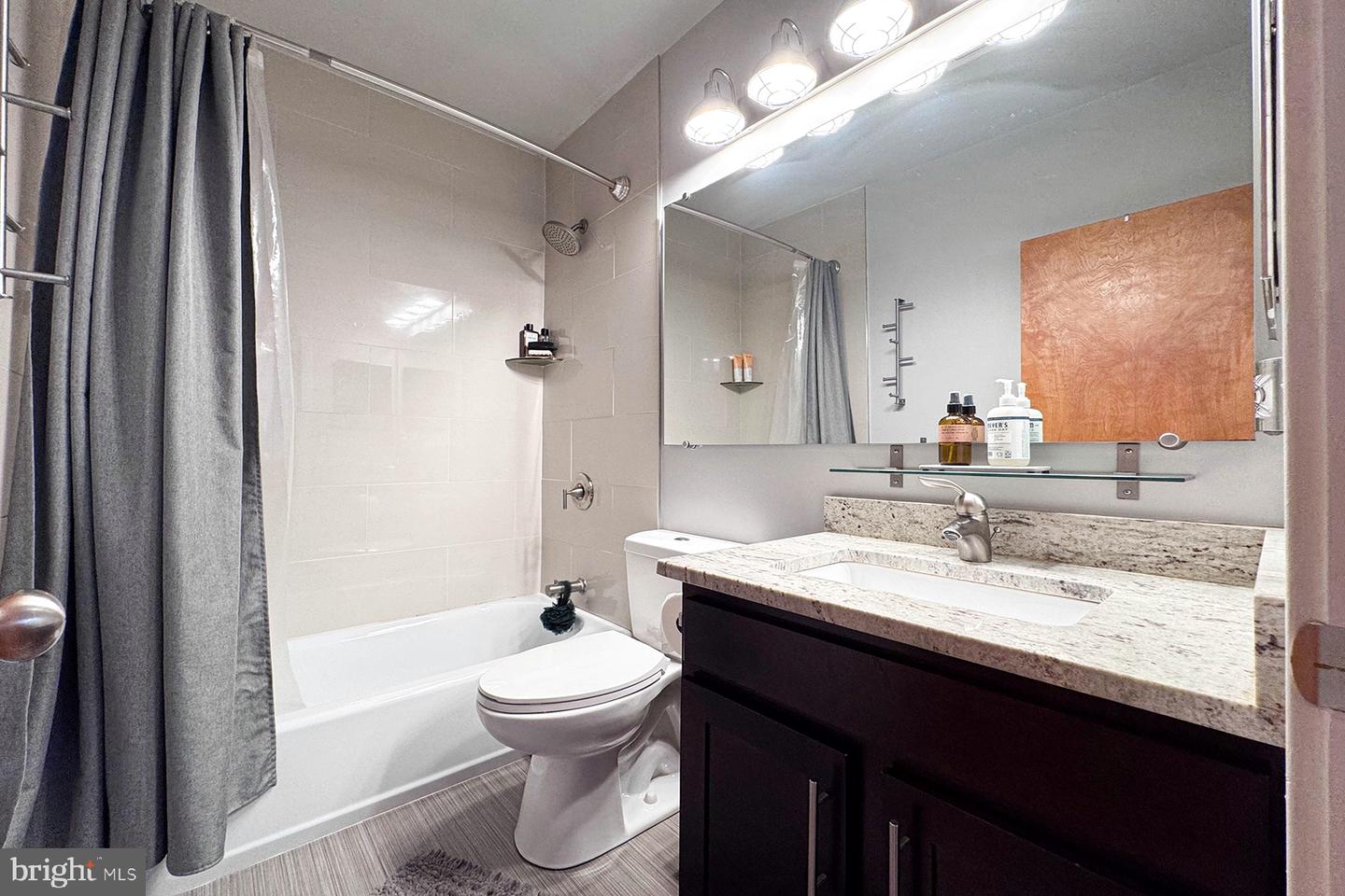 921 Butternut St Nw #201 Property Photo 23