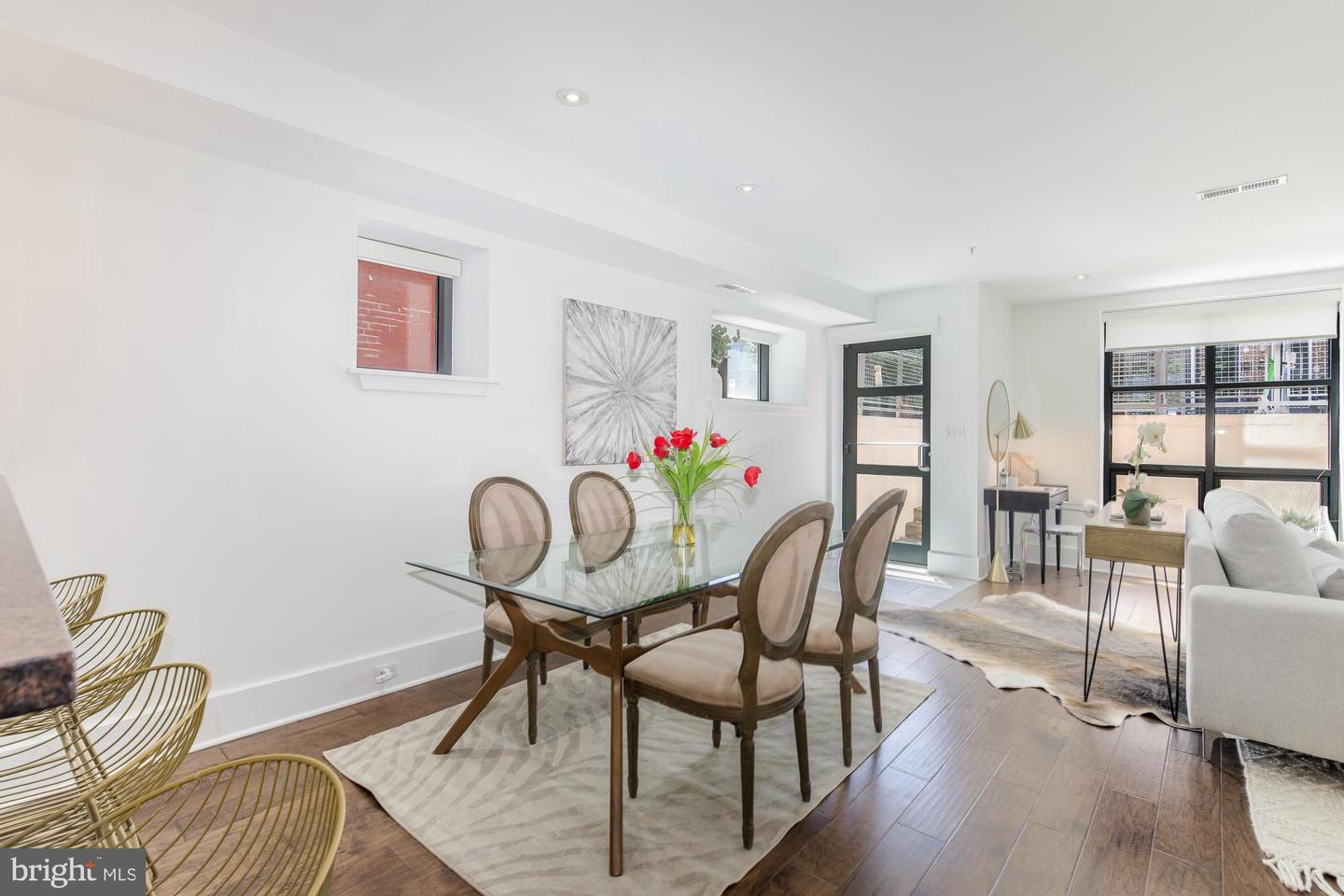 2109 10th St Nw #g01 Property Photo 10