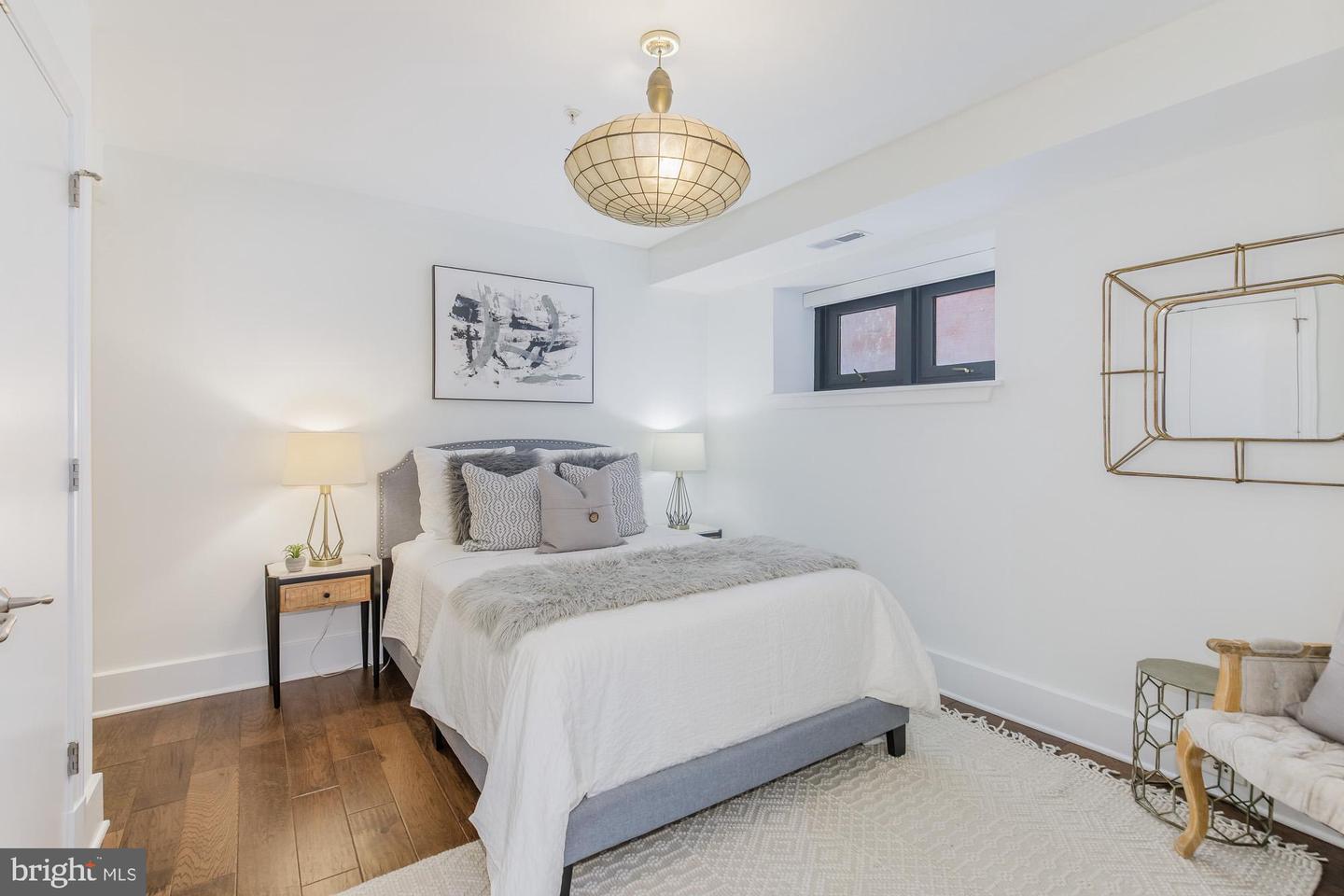 2109 10th St Nw #g01 Property Photo 11