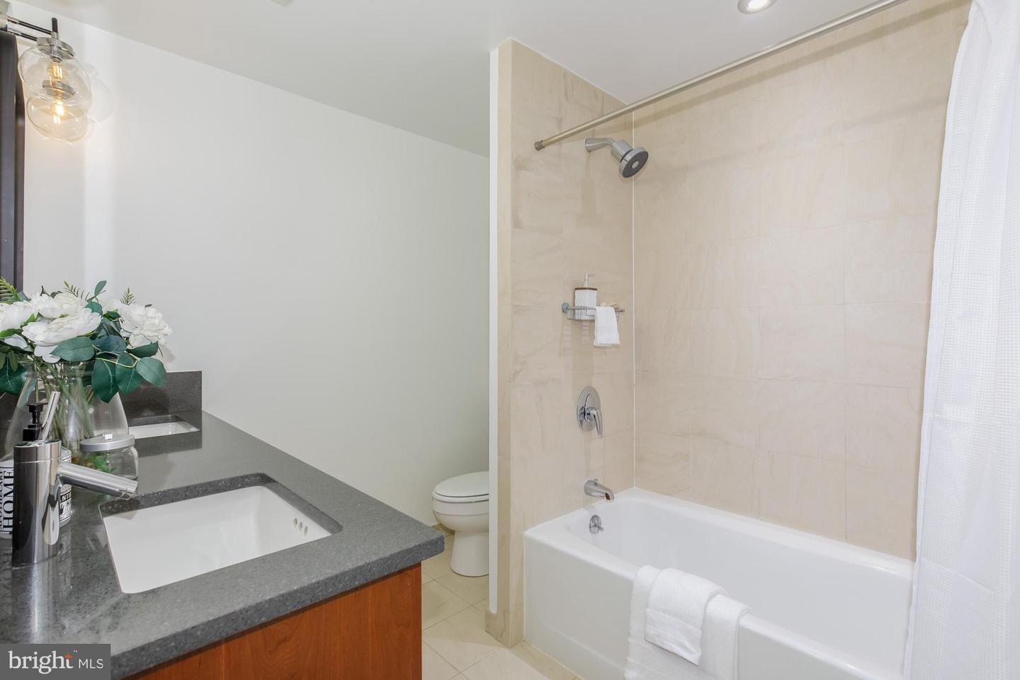 2109 10th St Nw #g01 Property Photo 14