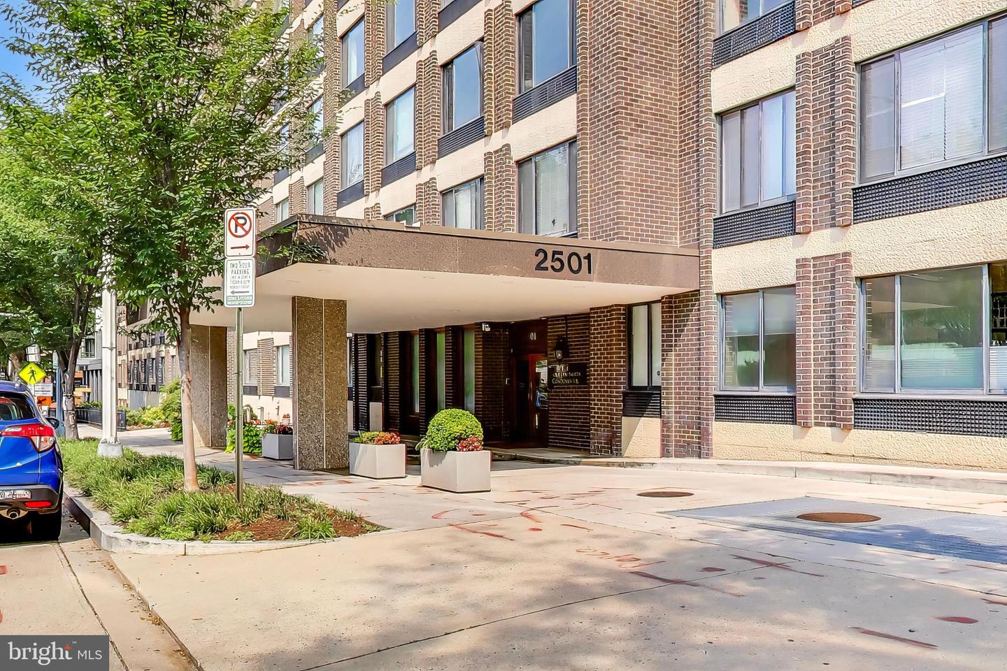 2501 Calvert St Nw #103 Property Photo 35