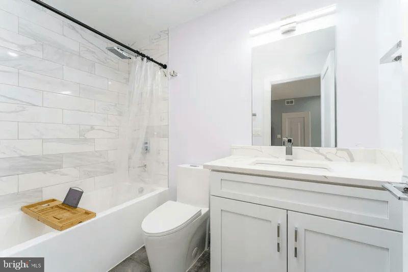 1019 17th Pl Ne #401 Property Photo 16