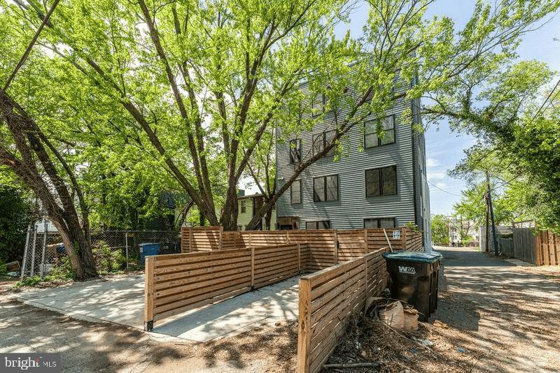 1019 17th Pl Ne #401 Property Photo 26