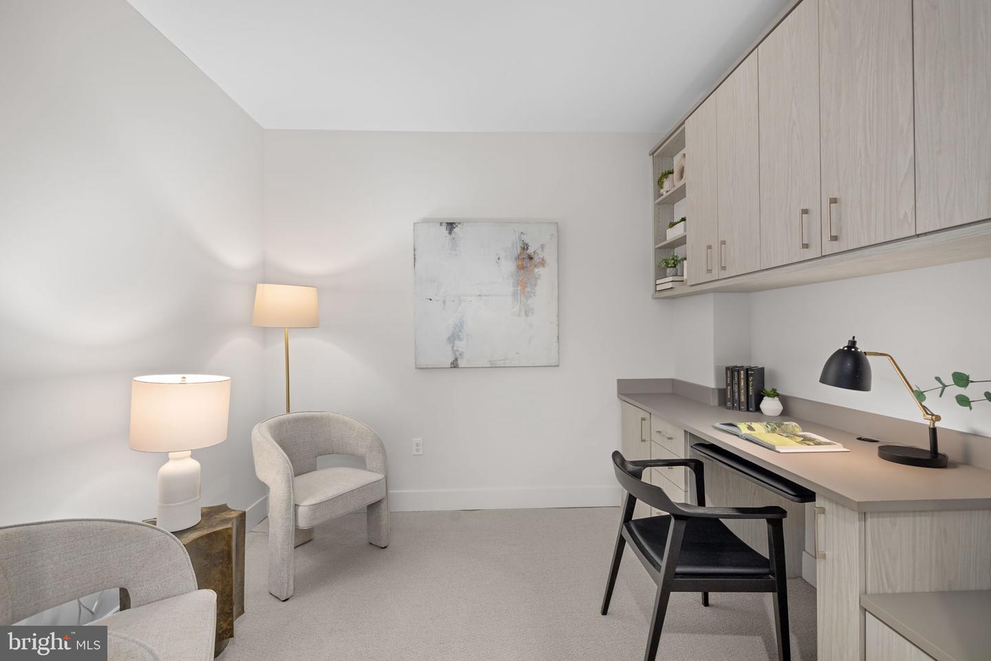 45 Sutton Sq Sw #406 Property Photo 17